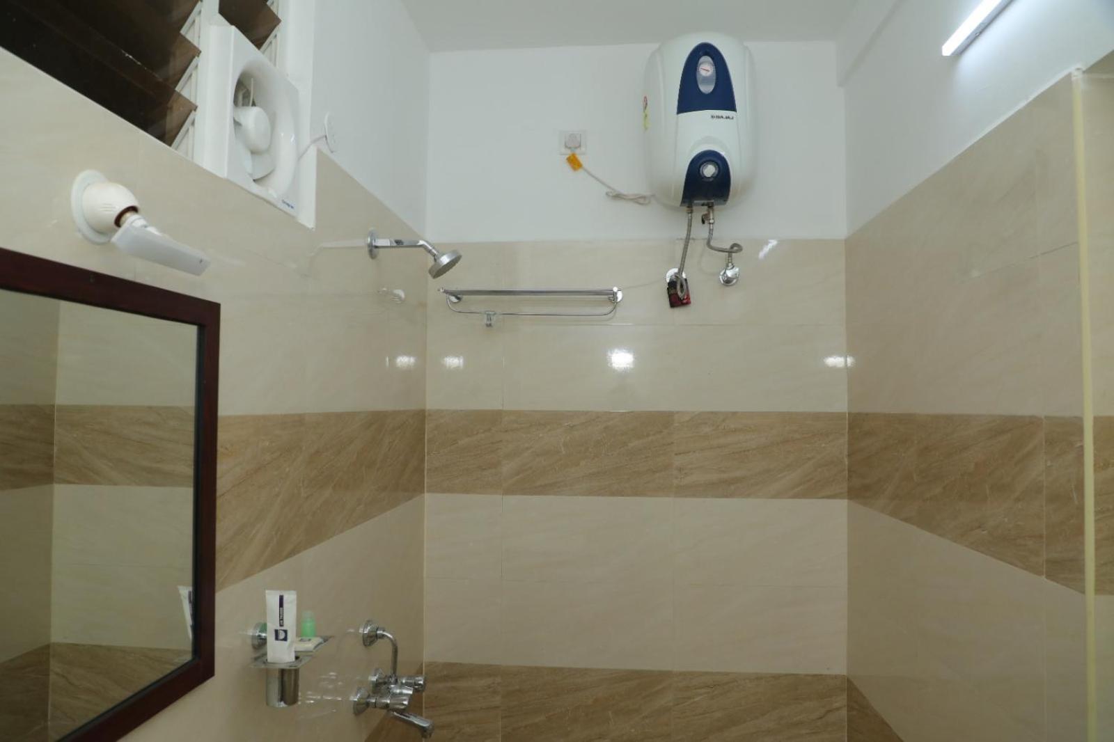 Hotel Annai Residency Vellore Exterior foto